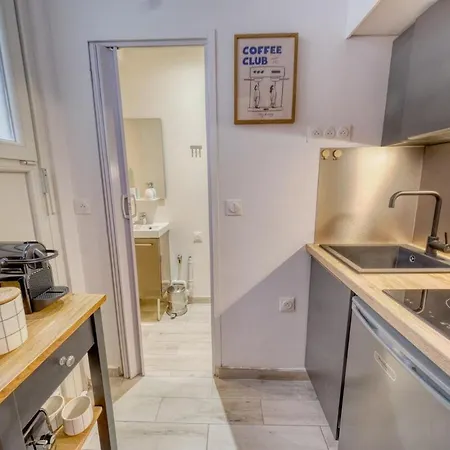 Le Bauhaus Apartment